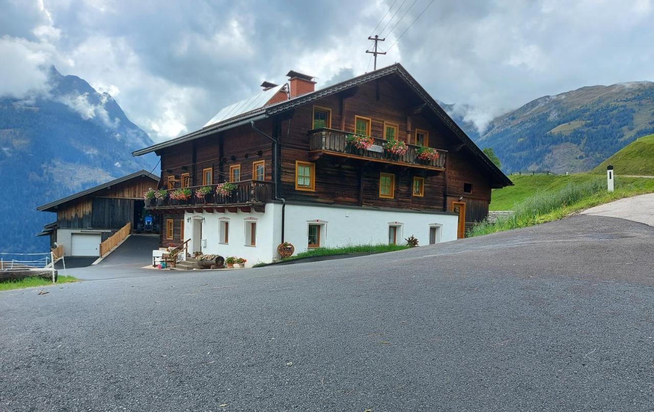 Stoffelehof Appartement Großkirchheim Buitenkant foto